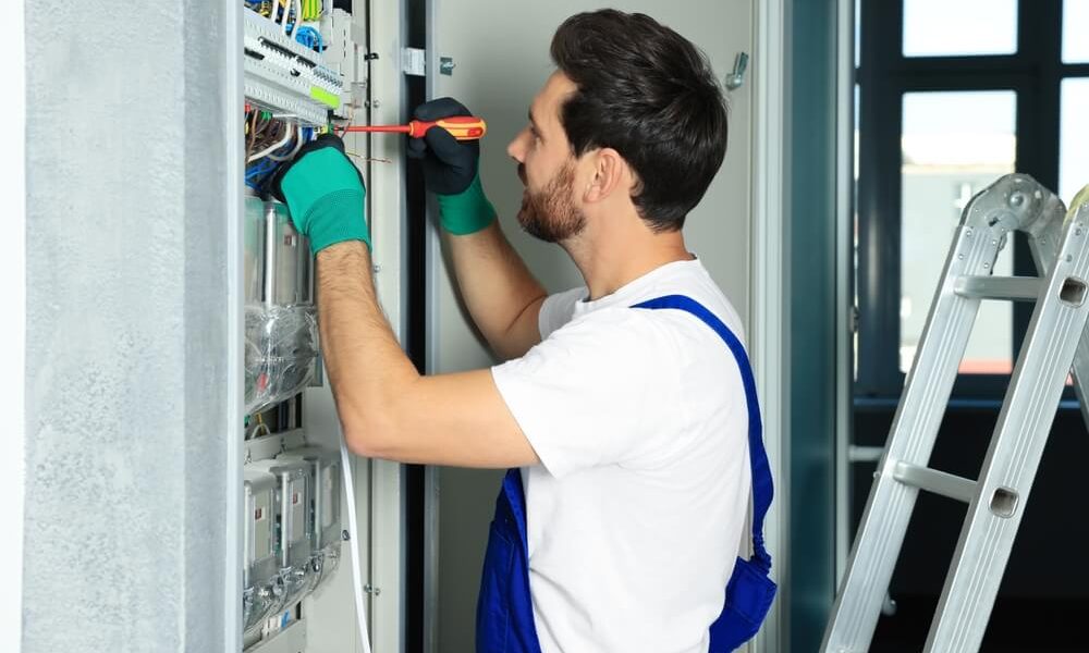 electrical contractors in abu dhabi
